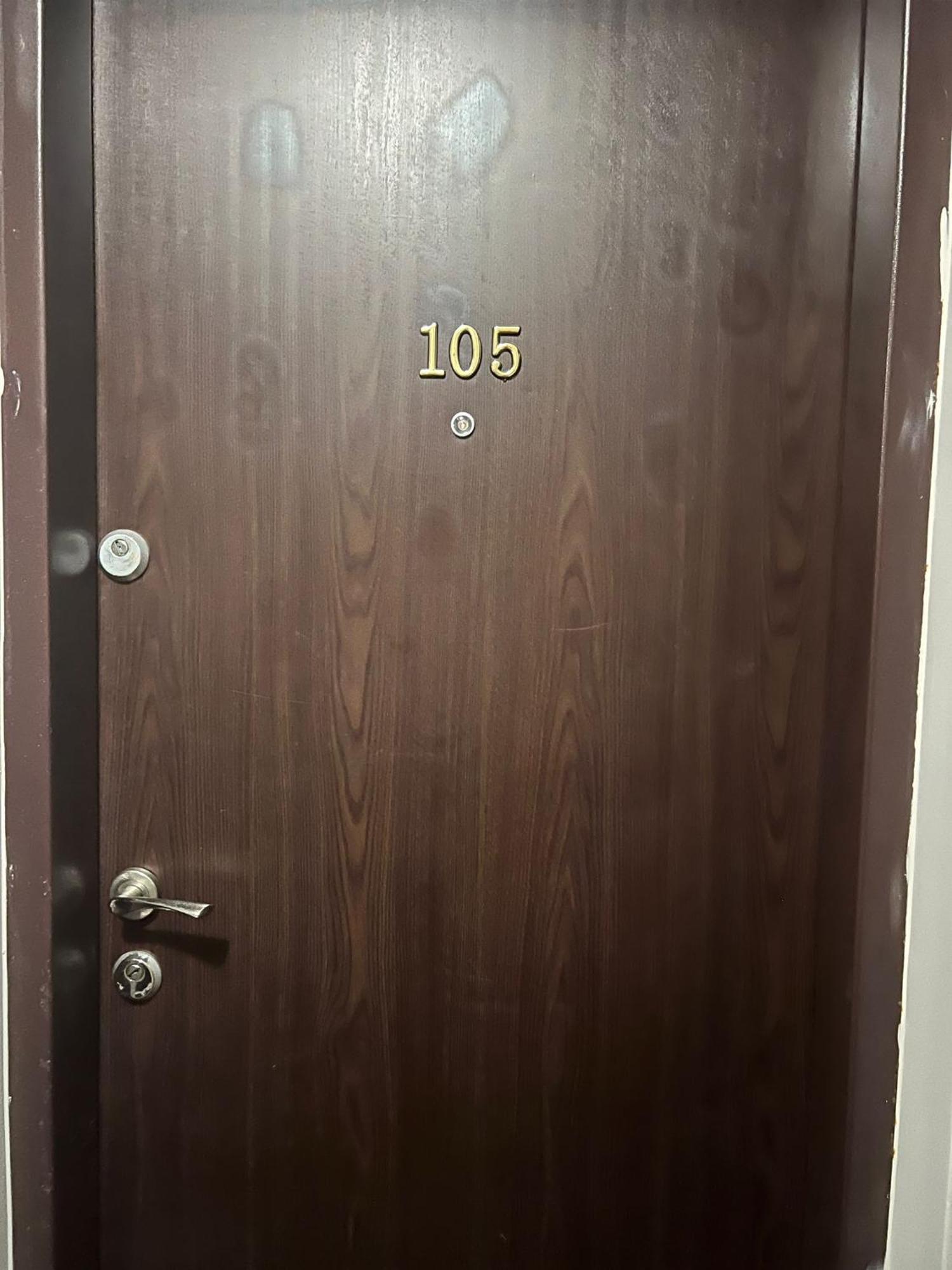 Tranzzit Airport Apartament Otopeni Exteriér fotografie